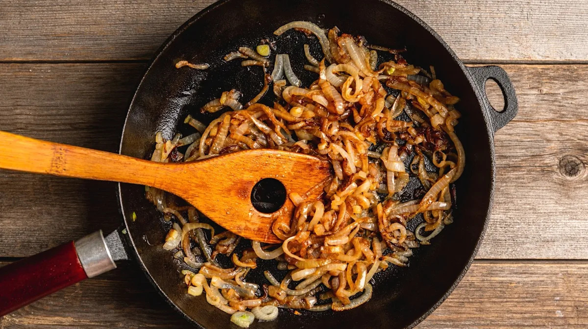 Caramelized Onions 101: Pantry Staples for Savory-Sweet Flavor